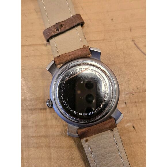 NOS Vintage Swiss Army Ladies' Date Dial Brown Leather Band Watch. Unworn. - Picture 7 of 11